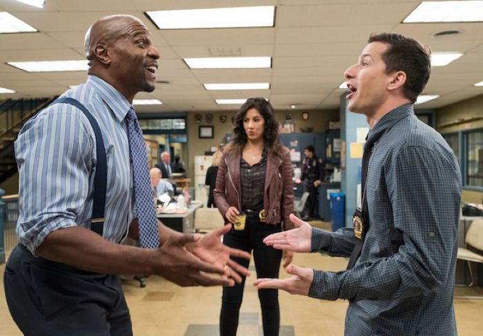 Brooklyn 99 season hot sale 6 netflix