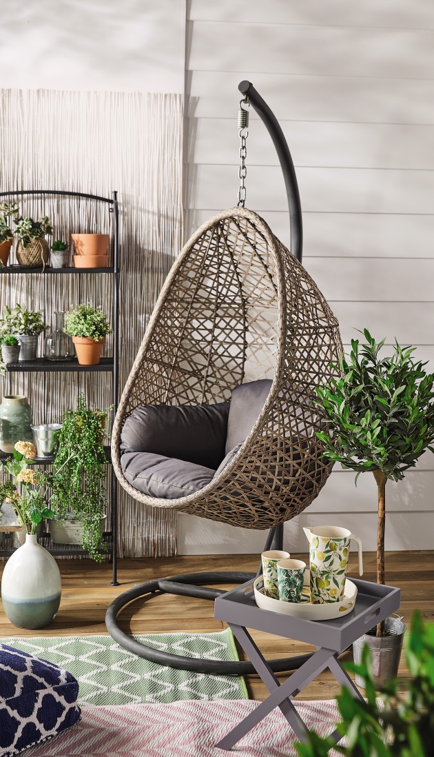 Aldi Is Selling A Hanging Egg Chair Next Week And We Need One Shemazing