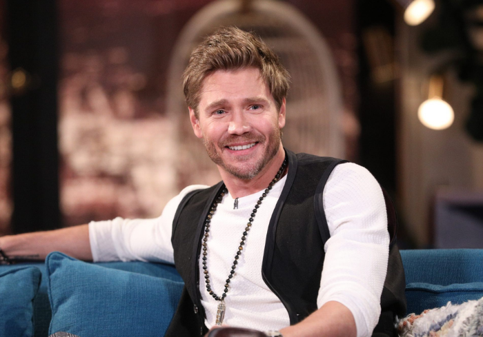 One Tree Hill S Chad Michael Murray Shares Rare Family Photo Shemazing