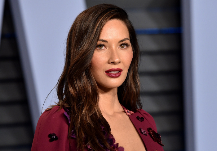 Actress Olivia Munn shares relatable breastfeeding update | SHEmazing!